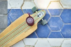 Vieta Lautsprecher - Party Speaker Bluetooth (rot) 18 Vieta Lautsprecher - Party Speaker Bluetooth (rot) -Klipsch Shop a103383 637757626887133519 700x700 vcenterhcenter.jpeg