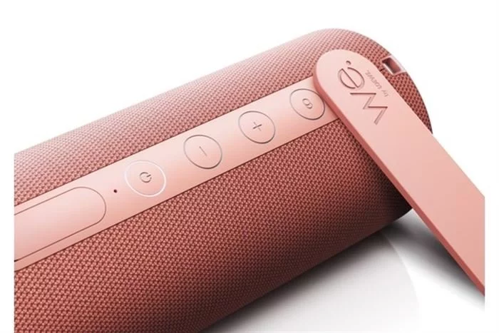 We. By LOEWE. Lautsprecher - We. HEAR 2 Bluetooth (coral Red) 4 We. By LOEWE. Lautsprecher - We. HEAR 2 Bluetooth (coral Red) – Bild 2