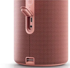 We. By LOEWE. Lautsprecher - We. HEAR 2 Bluetooth (coral Red) 21 We. By LOEWE. Lautsprecher - We. HEAR 2 Bluetooth (coral Red) -Klipsch Shop a106285 637817361609128973 700x700 vcenterhcenter.jpeg