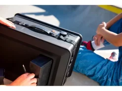 SOUNDBOKS Lautsprecher - SB-GO Bluetooth Performance Speaker (schwarz) -Klipsch Shop a117731 638010978332021955 700x700 vcenterhcenter.jpeg