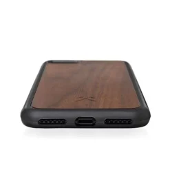 Woodcessories EcoBump IPhone 5 / 5s / SE Walnuss/Schwarz -Klipsch Shop a31321 636523261078479245 700x700 vcenterhcenter.jpeg