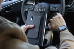 Woodcessories Stone Edition EcoBump Für IPhone X/XS (volcano Schwarz) -Klipsch Shop a47081 636818645371354484 700x700 vcenterhcenter.jpeg