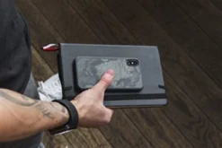 Woodcessories Stone Edition EcoBump Für IPhone X/XS (camo Grau) 16 Woodcessories Stone Edition EcoBump Für IPhone X/XS (camo Grau) -Klipsch Shop a47088 636802922691398261 700x700 vcenterhcenter.jpeg